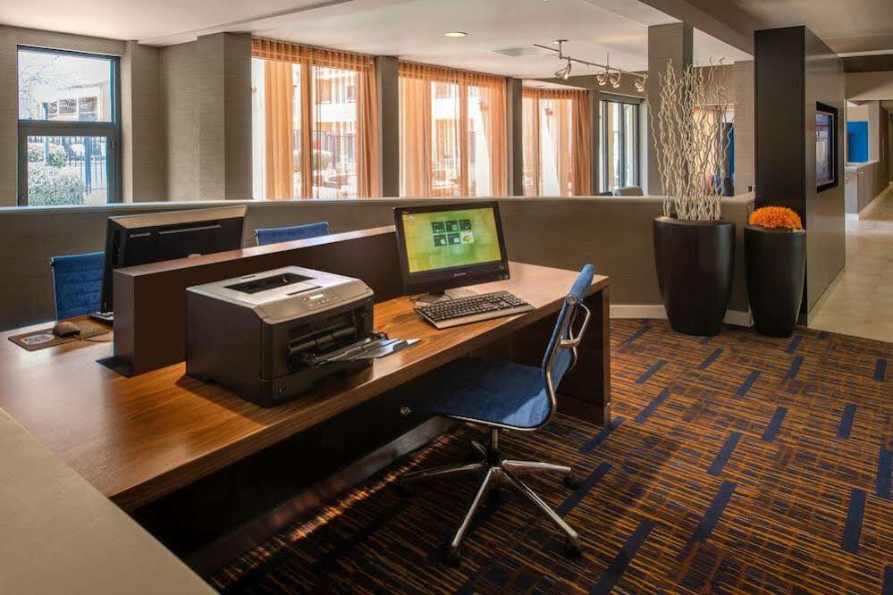 סמירנה Courtyard By Marriott Atlanta Windy Hill/Ballpark מראה חיצוני תמונה